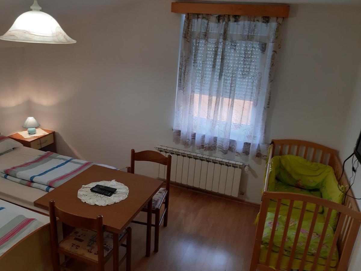 Turisticna Kmetija Siroko Villa Tolmin Exteriör bild