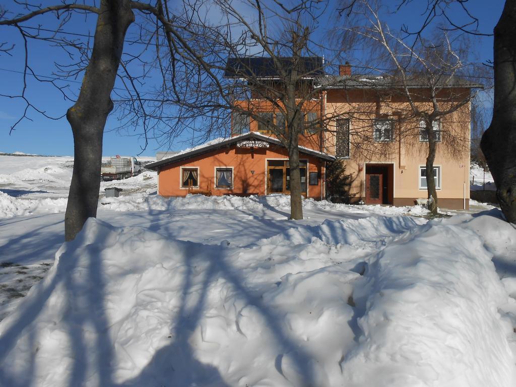 Turisticna Kmetija Siroko Villa Tolmin Rum bild